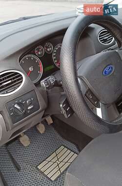 Седан Ford Focus 2005 в Умани