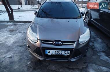 Хетчбек Ford Focus 2014 в Дніпрі