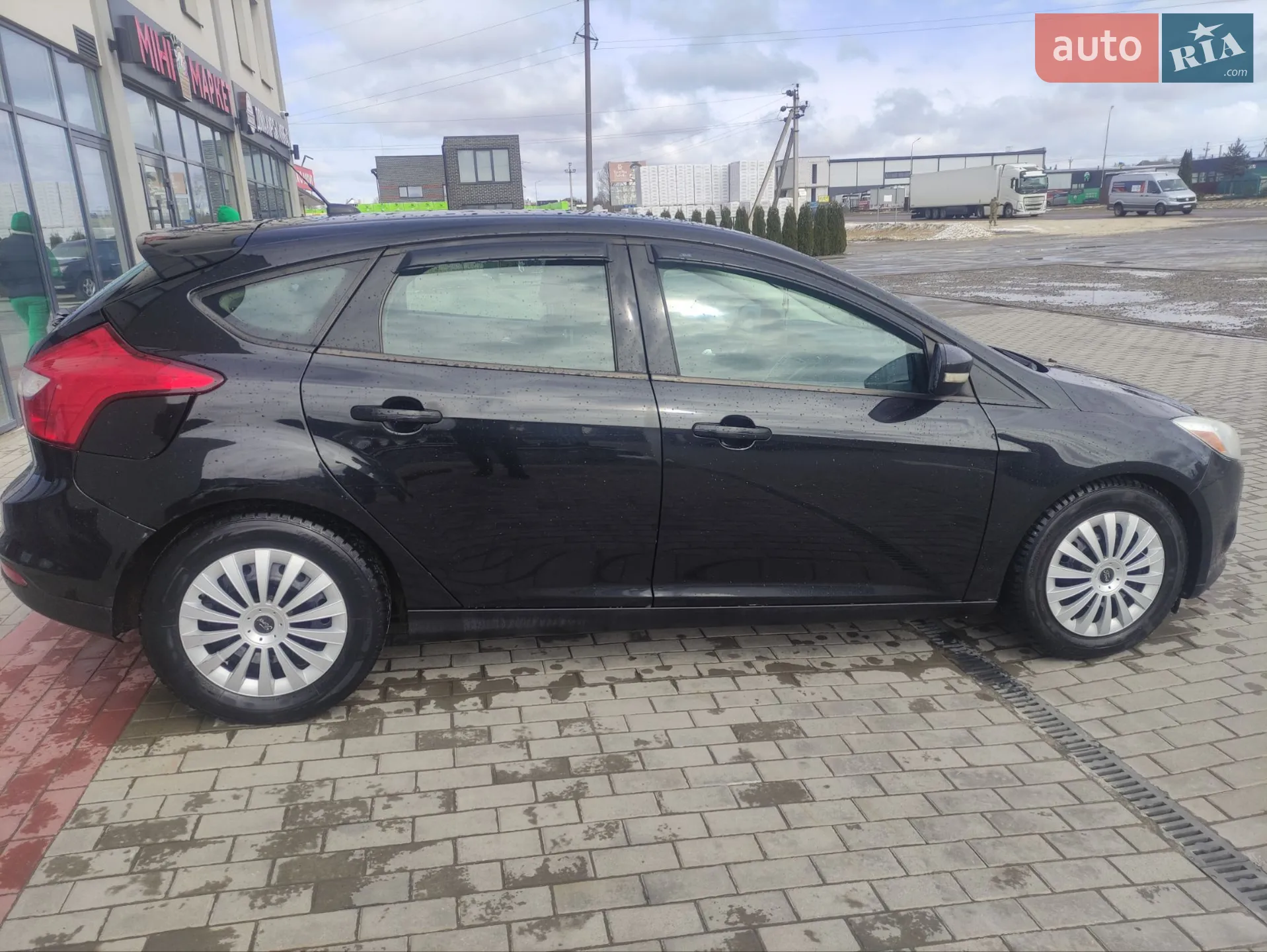 2013 Ford Focus - мініатюра 17