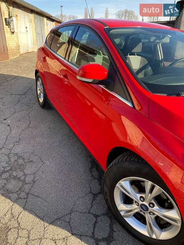 Хэтчбек Ford Focus 2013 в Киеве