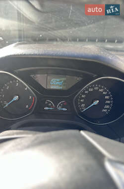 Универсал Ford Focus 2013 в 