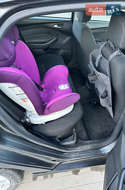 Седан Ford Focus 2017 в 