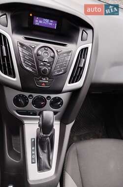 Универсал Ford Focus 2014 в 