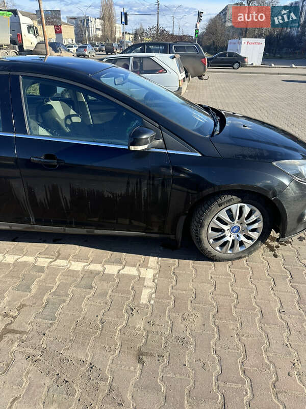 Хэтчбек Ford Focus 2013 в Сумах фото 4 Хэтчбек Ford Focus 2013 в Сумах