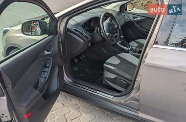 Седан Ford Focus 2013 в 