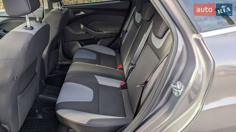 Седан Ford Focus 2013 в Львове