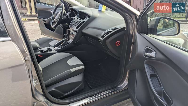 Седан Ford Focus 2013 в Львове