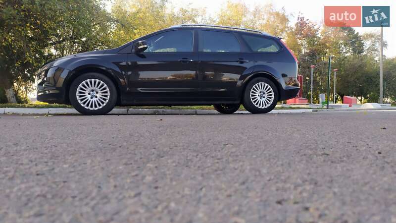 Ford Focus 2010
