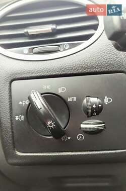 Универсал Ford Focus 2010 в 