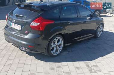 Хетчбек Ford Focus 2014 в 