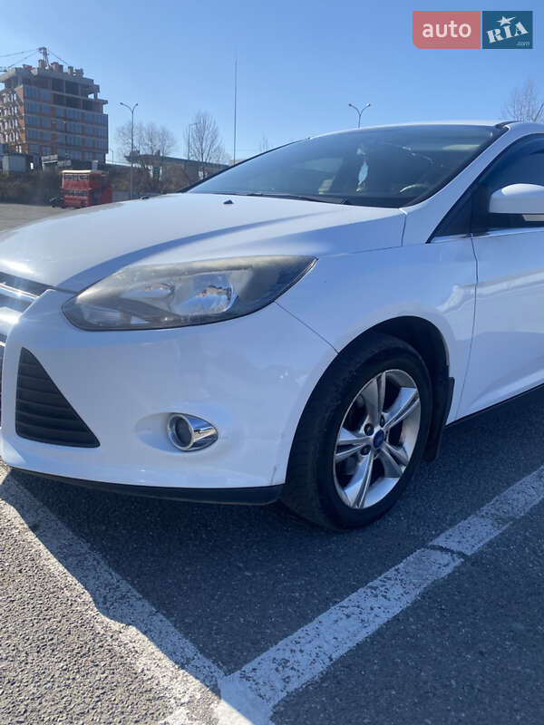 Хэтчбек Ford Focus 2013 в Ужгороде фото 3 Хэтчбек Ford Focus 2013 в Ужгороде