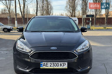 Седан Ford Focus 2015 в Днепре