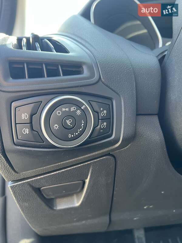 Универсал Ford Focus 2018 в Луцке фото 7 Универсал Ford Focus 2018 в Луцке