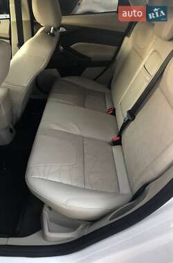 Хэтчбек Ford Focus 2014 в Ровно