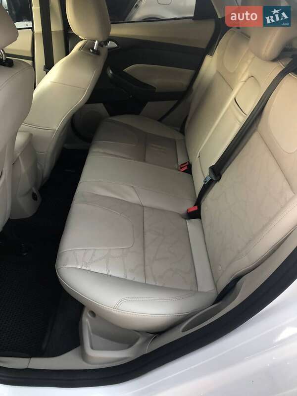 Хэтчбек Ford Focus 2014 в Ровно
