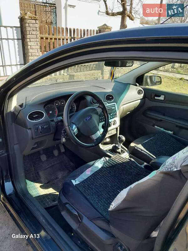 Хэтчбек Ford Focus 2006 в Киеве
