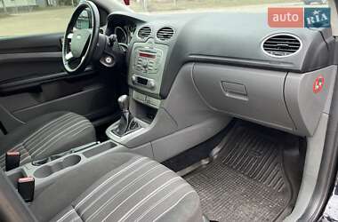 Седан Ford Focus 2008 в 