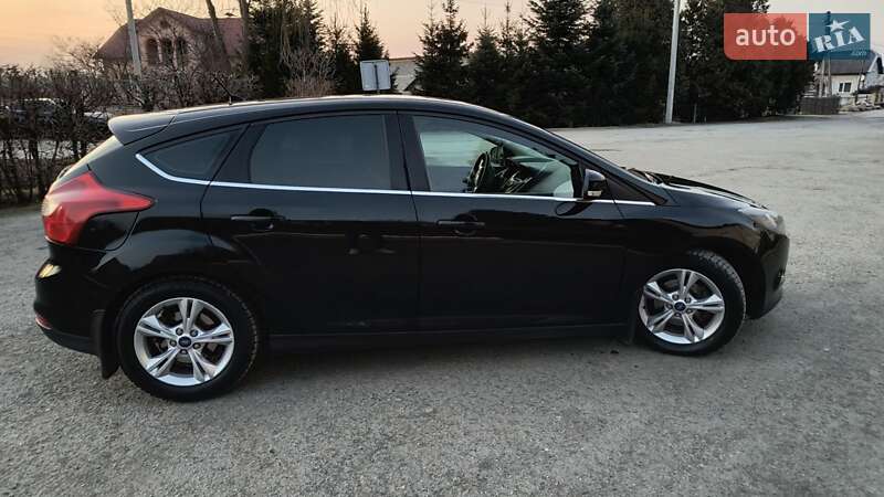 Хэтчбек Ford Focus 2013 в Ивано-Франковске
