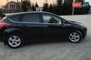 Хэтчбек Ford Focus 2013 в 