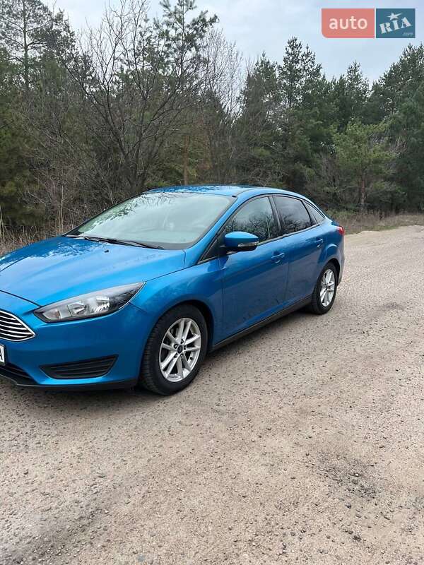 Седан Ford Focus 2016 в Вознесенске