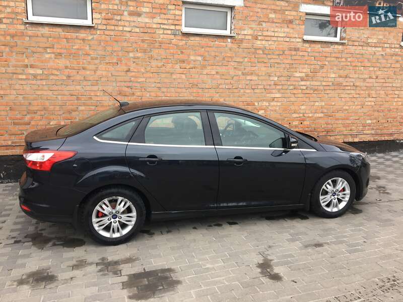 Седан Ford Focus 2012 в Лубнах