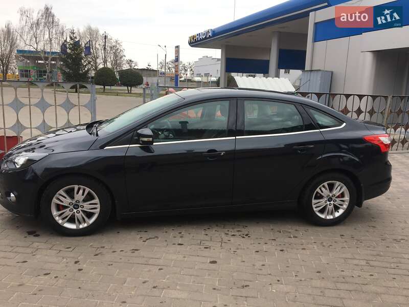Седан Ford Focus 2012 в Лубнах
