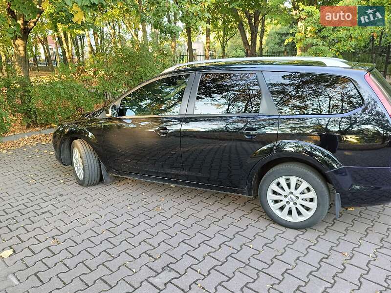 Универсал Ford Focus 2010 в Миргороде фото 4 Универсал Ford Focus 2010 в Миргороде