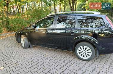 Универсал Ford Focus 2010 в 