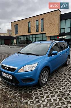 Универсал Ford Focus 2010 в 