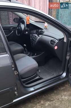 Универсал Ford Focus 2004 в 
