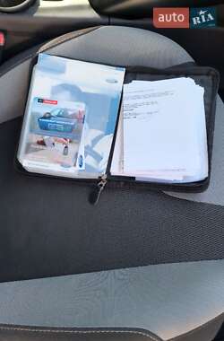 Хэтчбек Ford Focus 2013 в 