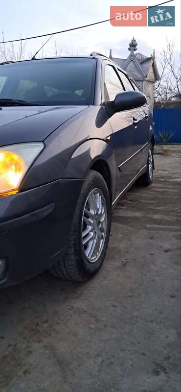 Универсал Ford Focus 2003 в Черновцах