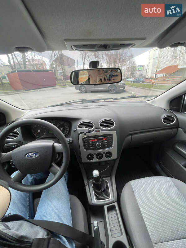 Седан Ford Focus 2005 в Тернополі