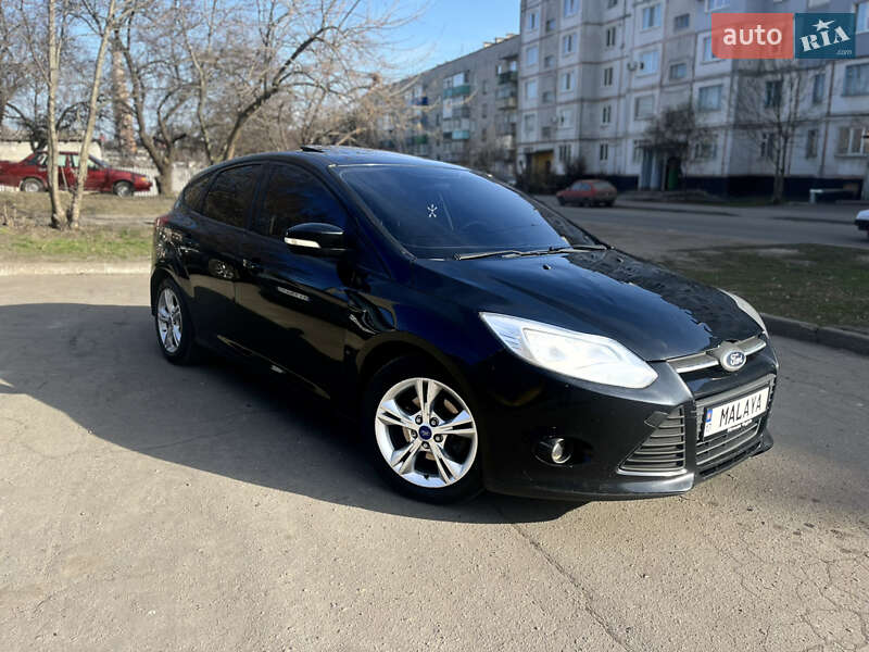 Хэтчбек Ford Focus 2012 в Лозовой