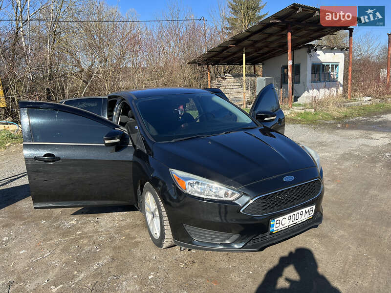 Седан Ford Focus 2015 в Перемышлянах