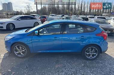Хэтчбек Ford Focus 2014 в 