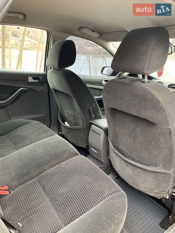 Седан Ford Focus 2006 в Сумах
