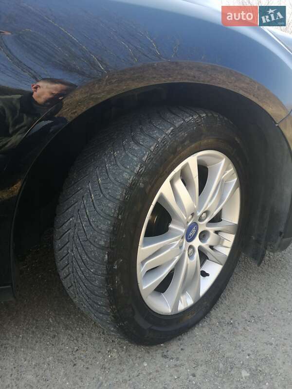Хэтчбек Ford Focus 2011 в Николаеве фото 15 Хэтчбек Ford Focus 2011 в Николаеве