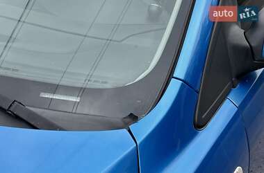 Хэтчбек Ford Focus 2006 в 