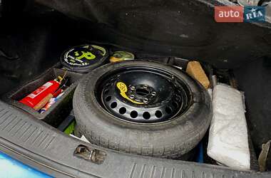 Хэтчбек Ford Focus 2006 в 