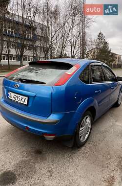 Хэтчбек Ford Focus 2006 в 