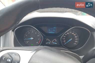 Универсал Ford Focus 2011 в 