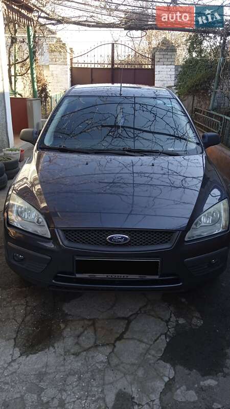 Универсал Ford Focus 2006 в Николаеве фото 23 Универсал Ford Focus 2006 в Николаеве