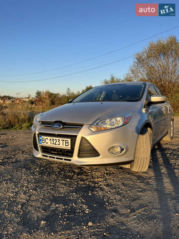 Седан Ford Focus 2011 в Львове