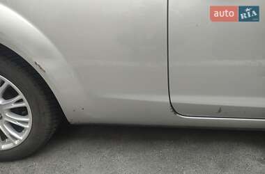 Хэтчбек Ford Focus 2010 в 