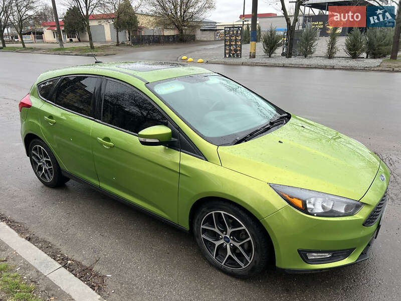 Хетчбек Ford Focus 2017 в Дніпрі