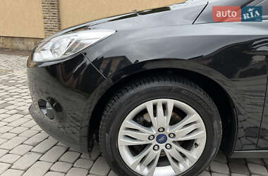 Универсал Ford Focus 2014 в 