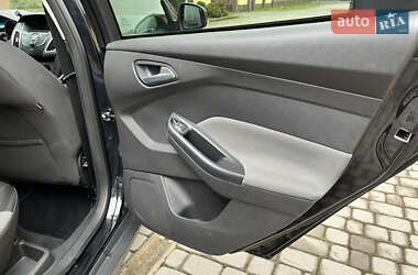 Универсал Ford Focus 2014 в 
