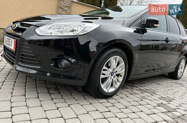 Универсал Ford Focus 2014 в 