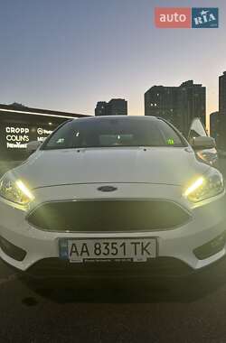 Хэтчбек Ford Focus 2017 в 